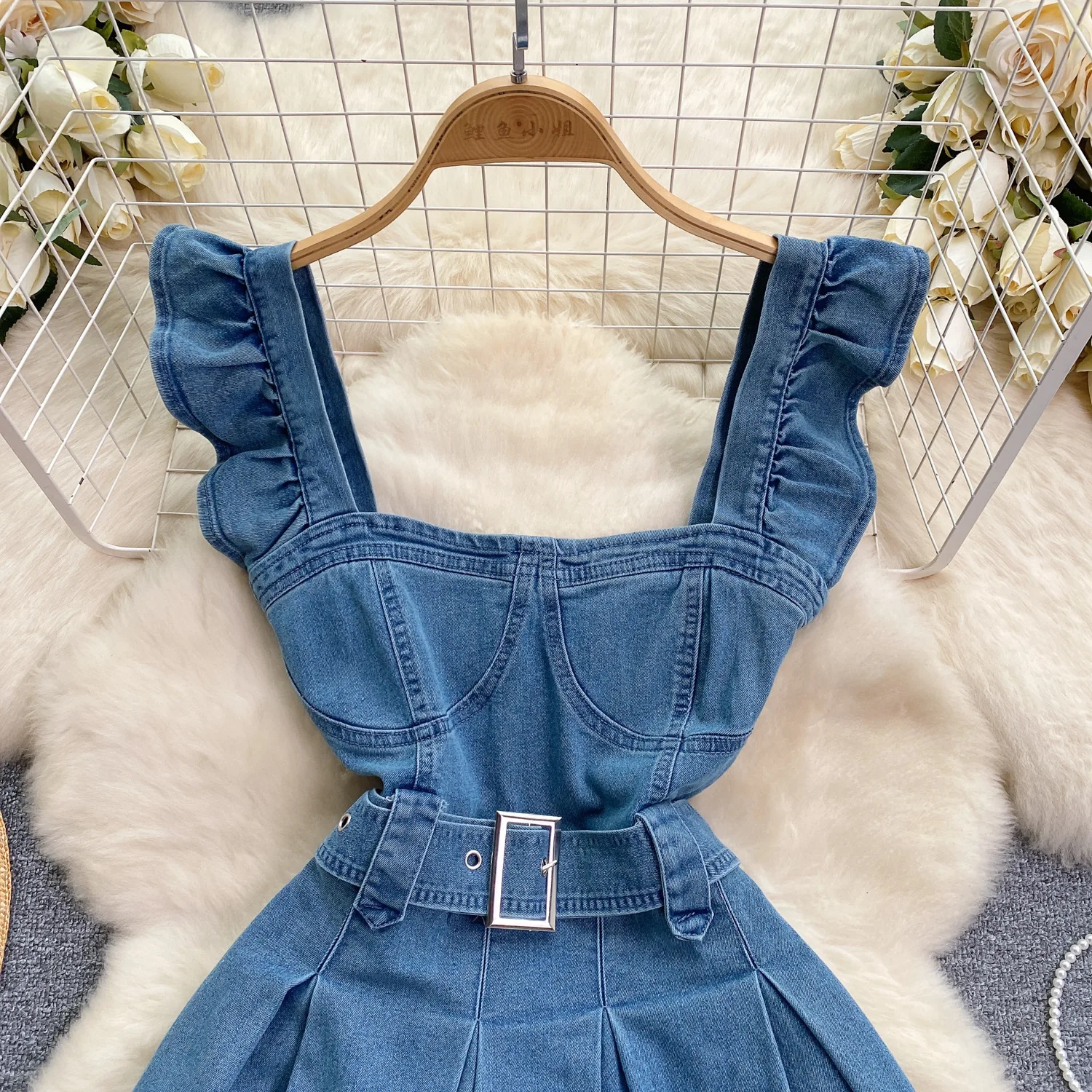 Korean Version of The College  – обзор и цена Shift Dress Sleeveless