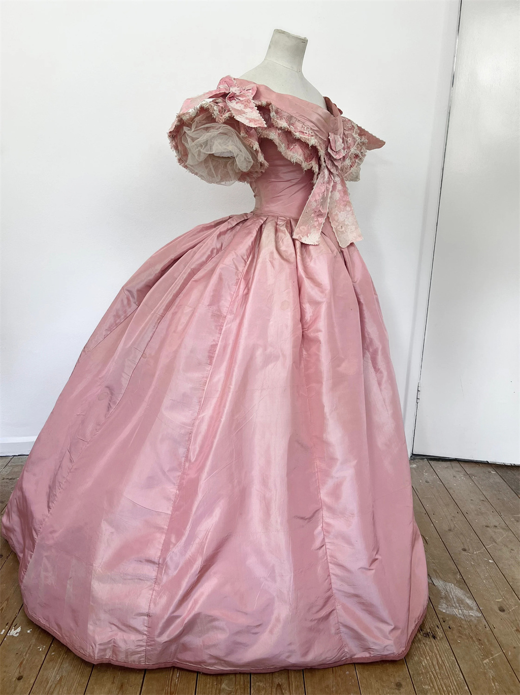 1850s 1860s Victorian Dancing  – обзор и цена Women Formal Wear For Wedding